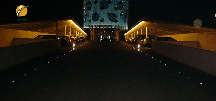 reflective road studs on motorway